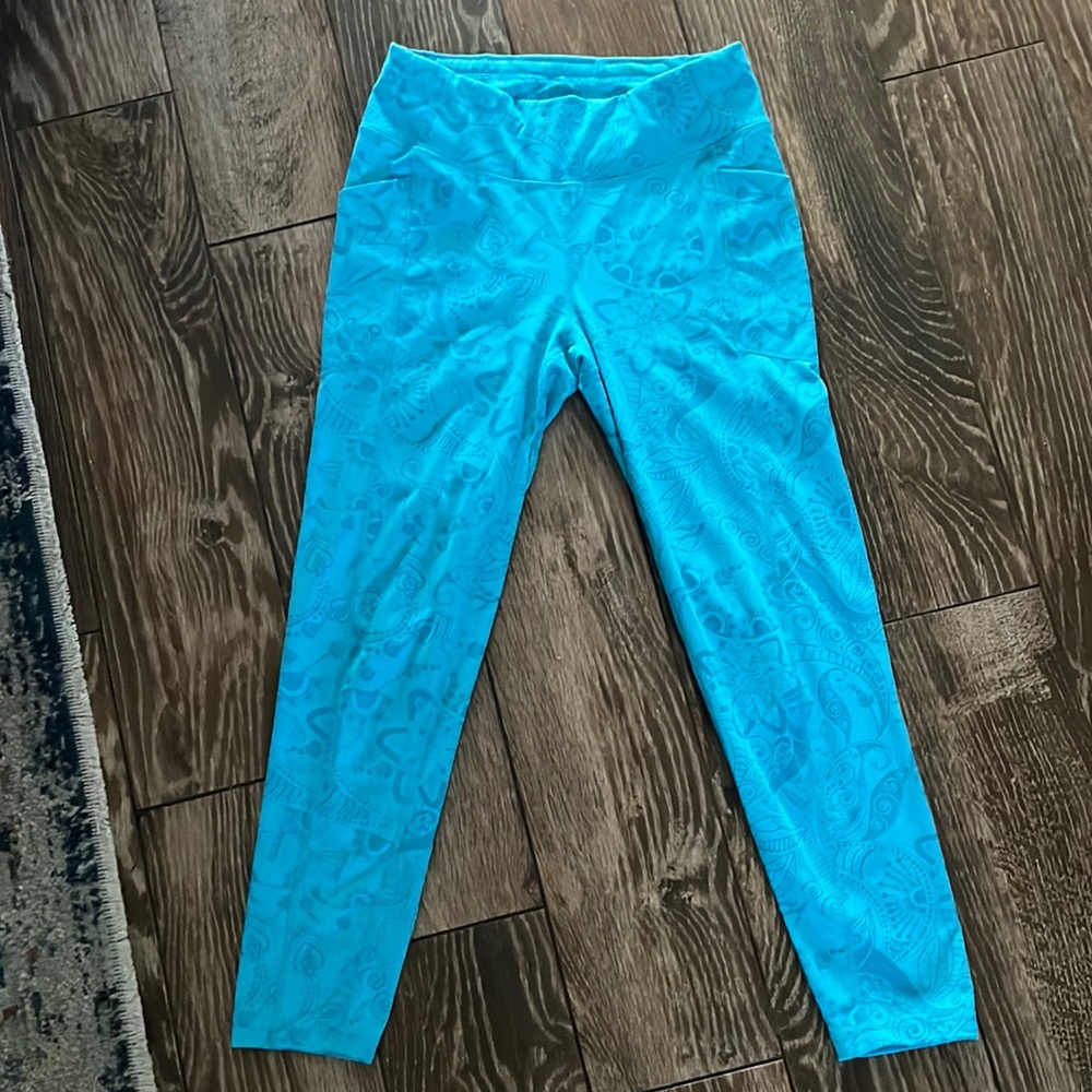 Oiselle reflective running leggings, size 6